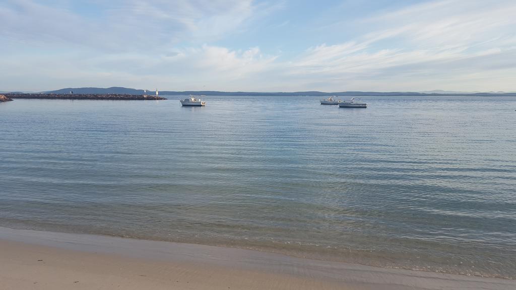 Port Stephens Motel Нелсън Бей Екстериор снимка